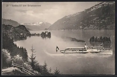 AK Iseltwald am Brienzersee, Ortsansicht mit Schiff