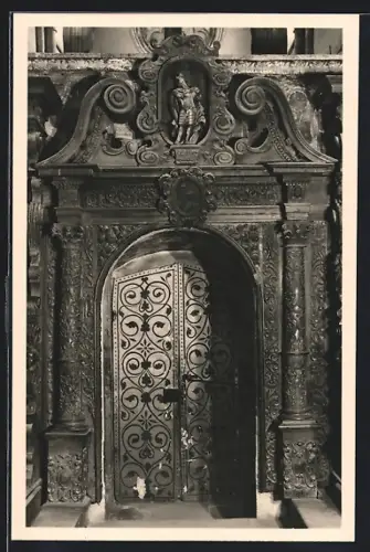 AK Sion, La Collégiale de Valère, Les stalles des chanoines, La porte