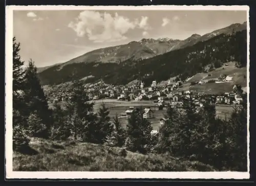 AK Davos, Ortsansicht mit Talblick