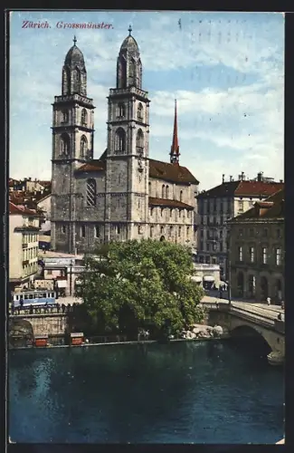 AK Zürich, Grossmünster vom Wasser aus