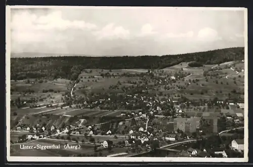 AK Unter-Siggenthal /Aarg., Gesamtansicht mit Umgebung