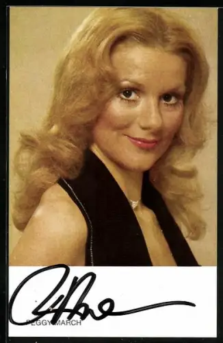 AK Musikerin Peggy March im wallenden Haar blickt in die Kamera, Autograph