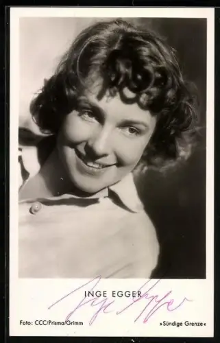 AK Musikerin Inge Egger, Lächelndes Portrait, Autograph