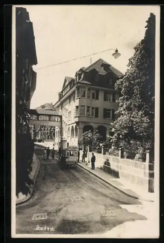 AK Baden /Schweiz, Strassenpartie am Hotel Bären
