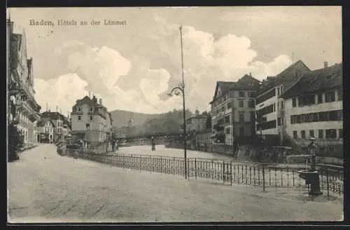 AK Baden, Hotels an der Limmat mit Brunnen