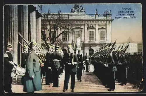AK Berlin, Ablösung der Neuen Wache, Unter den Linden