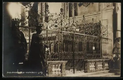 Foto-AK A. Stockhammer: Innsbruck, Innenansicht der Hofkirche