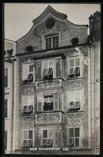 AK Innsbruck, Verzierte Fassade eines prächtigen Hauses