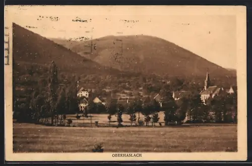 AK Oberhaslach, Ortsansicht mit Kirche und Bergen