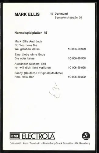 AK Sänger Mark Ellis schaut den Betrachter an, Autograph
