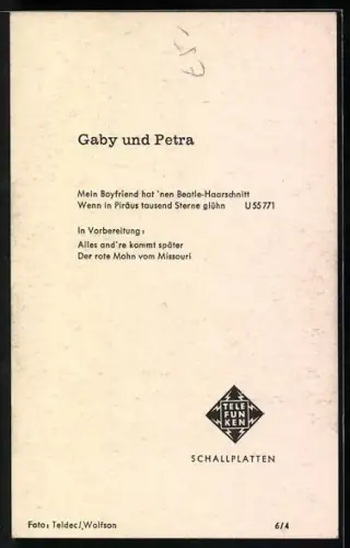 AK Sängerinnen-Duo Gaby und Petra im gemeinsamen Portrait, Autographen