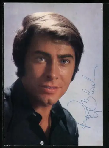 AK Musiker Roy Black in dunklem Hemd, Autograph