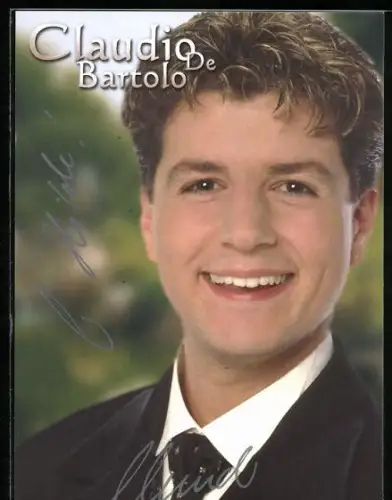 AK Musiker Claudio de Bartolo im Anzug, Autograph