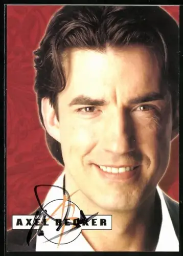 AK Musiker Axel Becker lächelnd im Porträt, Autograph
