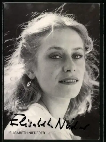 AK Musikerin Elisabeth Niederer im Porträt mit Autograph
