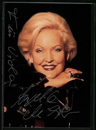 AK Musikerin Angelika Milster im Portrait, Autograph