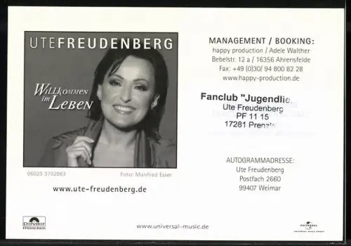 AK Musikerin Uta Freudenberg lächelnd im Porträt mit Autograph