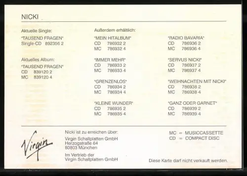 AK Musikerin Nicki in die Ferne blickend, Autograph