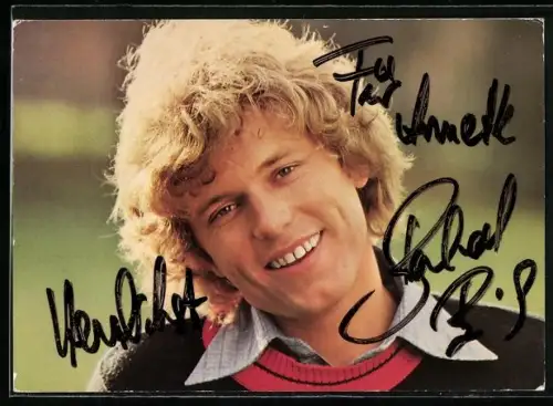 AK Musiker Bernhard Brink lächelnd im Porträt, Autograph