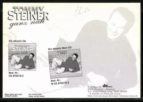 AK Musiker Tommy Steiner lachend im Porträt, Autograph
