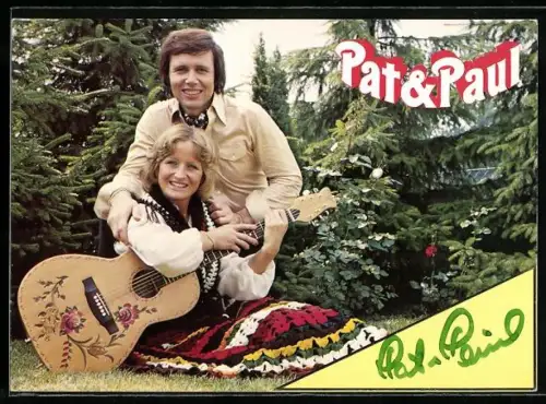 AK Musiker Pat & Paul mit Gitarre, Autograph
