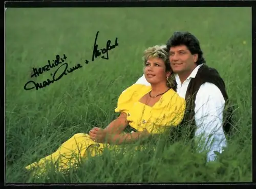 AK Musiker Marianne & Michael auf einer Wiese, Autographen