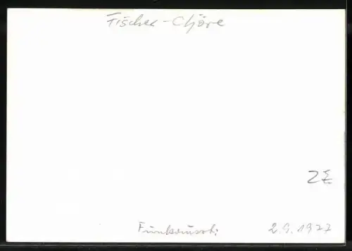 AK Musiker Gotthilf Fischer im Anzug, Autograph