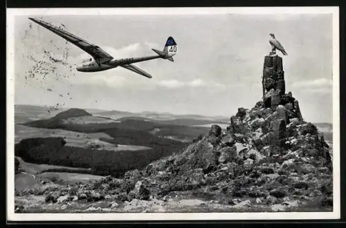 AK Rhön, Segelflieger mit  und Fliegerdenkmal