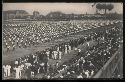 AK Leipzig, 1. Deutschen Arbeiter-Turn- und Sportfest 1922 - Freiübungen der Athleten