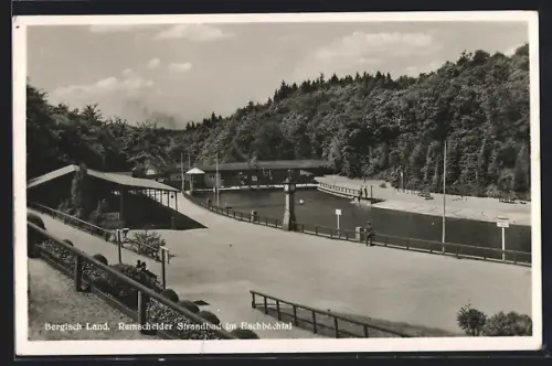 AK Remscheid /Bergisch Land, Strandbad im Eschbachtal