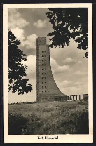 AK Kiel, Ehrenmal