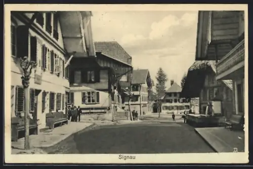 AK Signau, Brunnen mit Strassenpartie im Ort