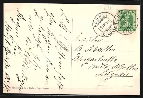 AK Flühli /Entlebuch, Kurhaus Flühli mit Kirche