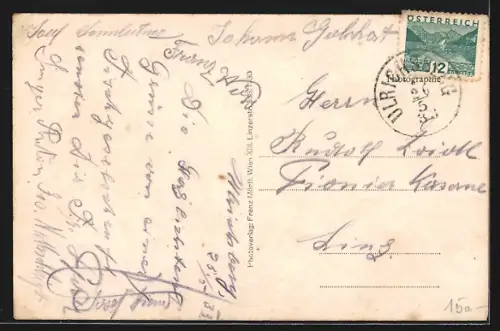 AK Ulrichsberg /O.Oe, Strassenpartie mit Blick zur Kirche