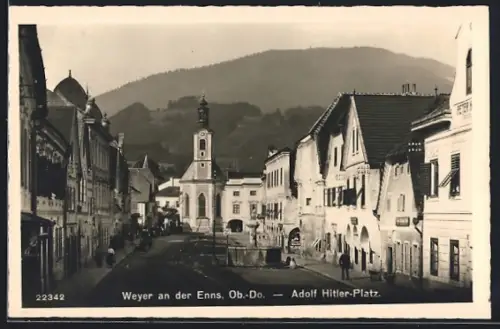AK Weyer an der Enns, Platz mit Kirche