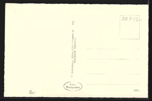 AK Weyer an der Enns, Platz mit Kirche