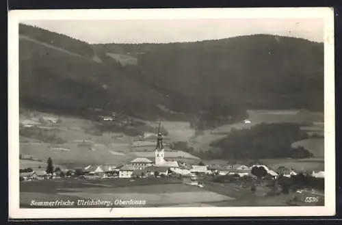 AK Ulrichsberg /Oberdonau, Panoramaansicht mit Umgebung aus der Vogelschau
