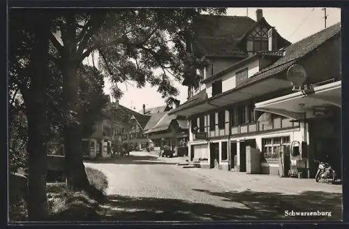 AK Schwarzenburg, Strassenpartie mit Shell-Tankstelle