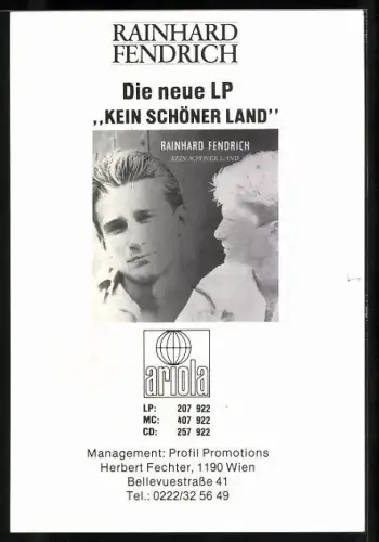 AK Musiker Rainhard Fendrich vor einer Backsteinmauer, Autograph