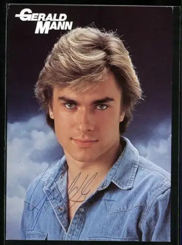 AK Musiker Gerald Mann in Jeans-Hemd, Autograph