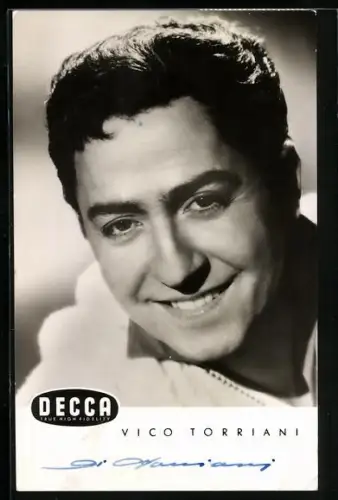 AK Musiker Vico Torriani lächelnd im Porträt, Autograph