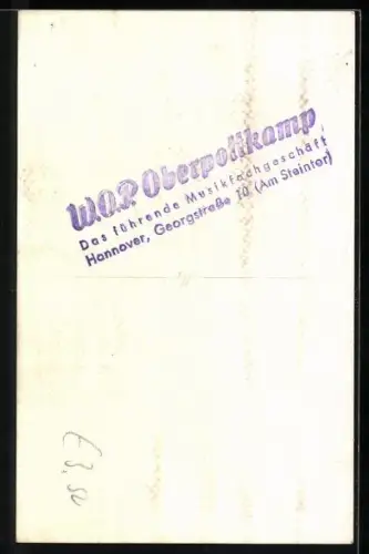 AK Musikerin Friedel Hensch mit Halstuch, Autograph