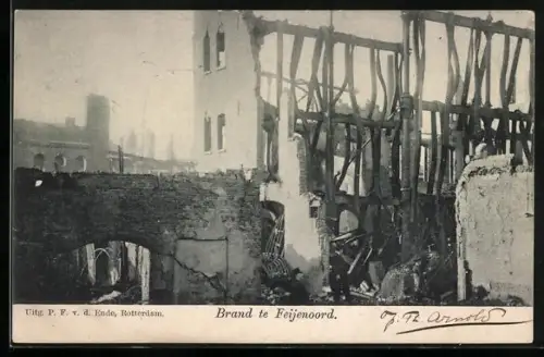 AK Rotterdam, Brand te Feijenoord, Haus nach eienm Brand