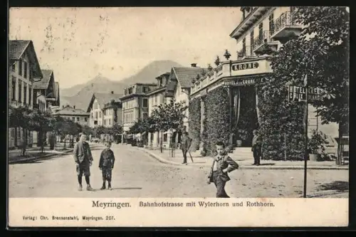 AK Meyringen, Bahnhofstrasse mit Wylerhorn und Rothhorn