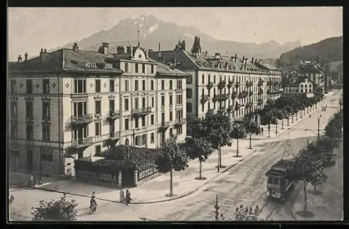 AK Luzern, Hotel Jura in der Pilatusstrasse mit Strassenbahn