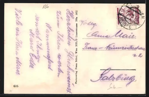 AK Waizenkirchen, Blick zum Ort hinüber mit Landstrasse und Eisenbahnschienen