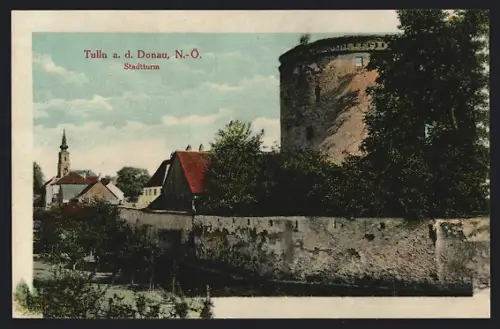 AK Tulln a. d. Donau, Stadtturm mit Stadtmauer und Kirche