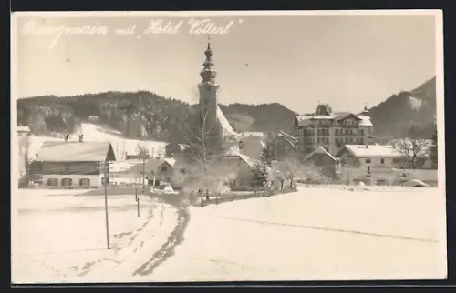 Foto-AK Grossgmain, Ortsansicht im Schnee mit Hotel Vötterl und Kirche