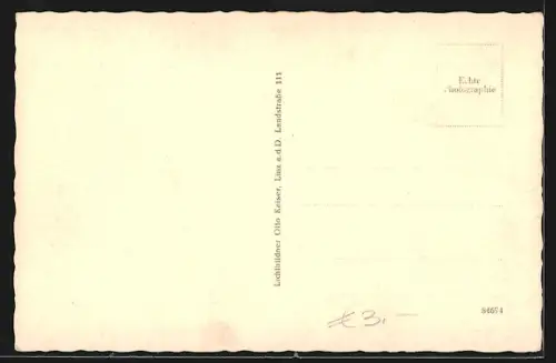 AK Hellmonsödt /O.-Ö., Ortspartie mit Kirche im Winter