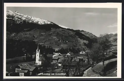 AK Liesing im Lesachtal, Totalansicht mit Bergpanorama aus der Vogelschau